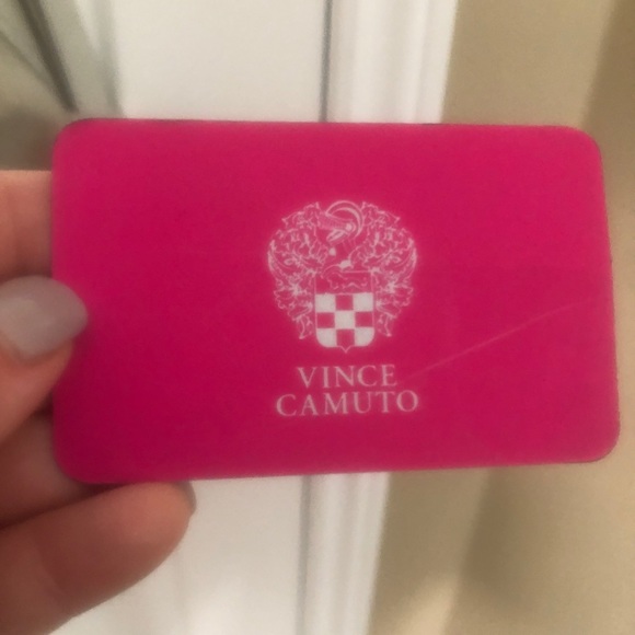 VINCE CAMUTO - EUC Tote Bag - Picture 12 of 13